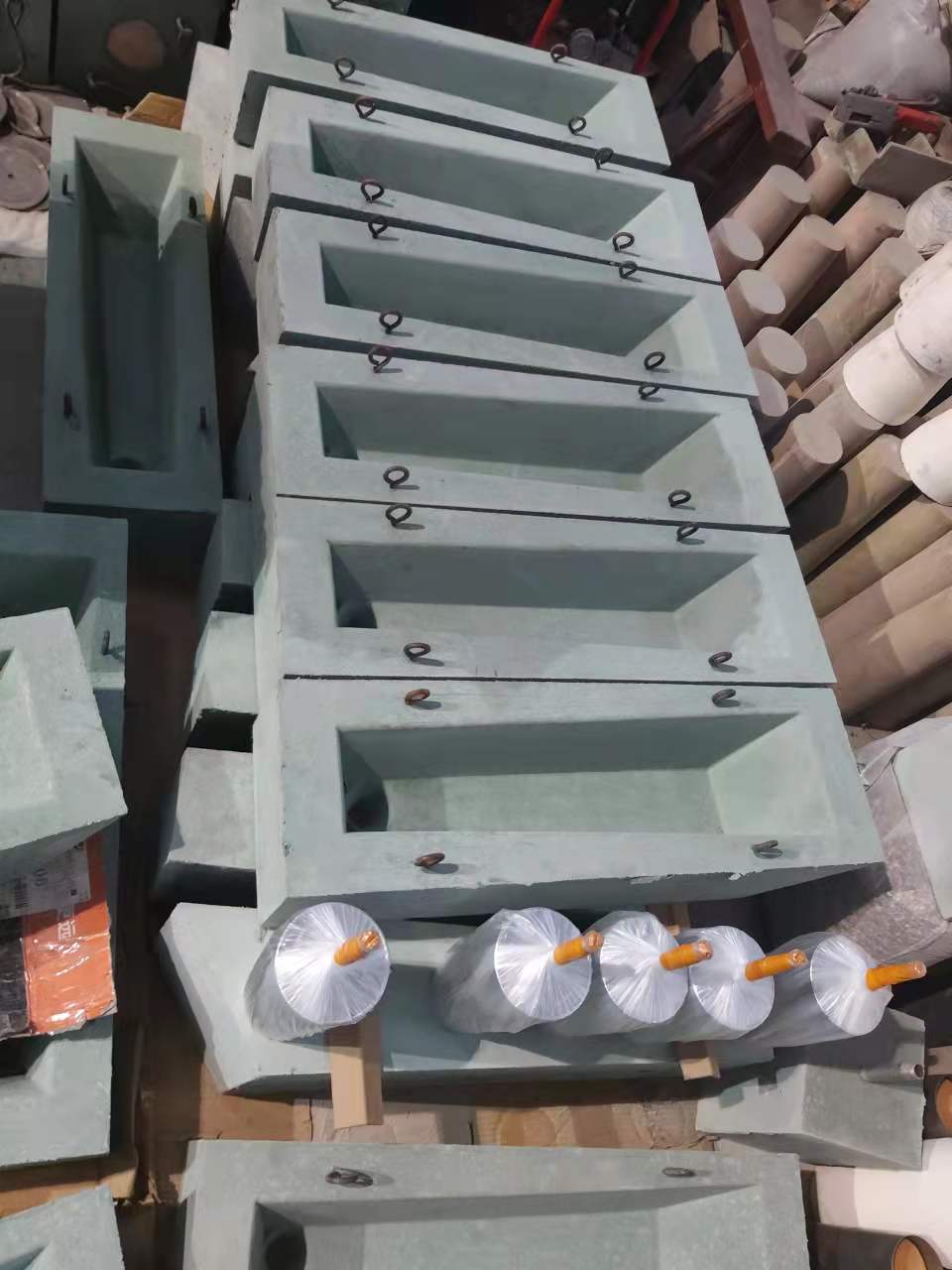 溜槽，導(dǎo)流槽(圖1)